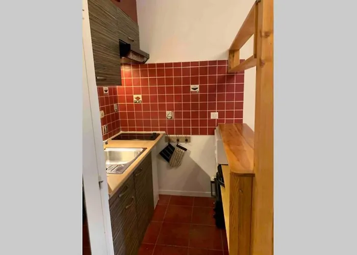 Апартаменты Chaleureux Et Ensoleille ! Ла-Фу