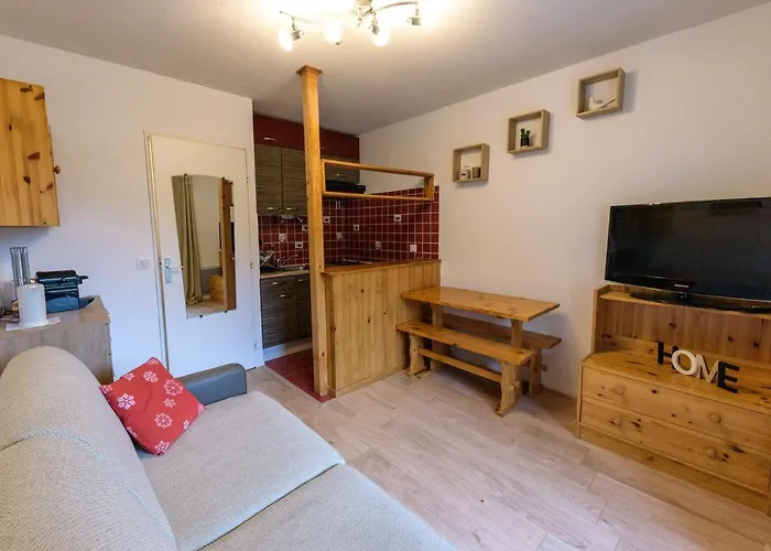 Chaleureux Et Ensoleille ! Ла-Фу